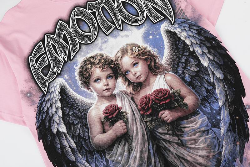 Remera Mixed Emotion Angel Praying Hands Pink