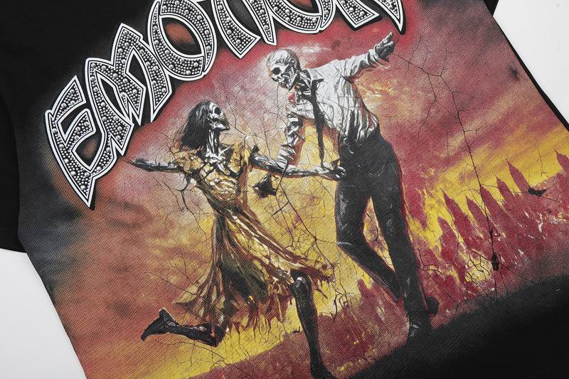 Remera Mixed Emotion Skeleton Dance Black