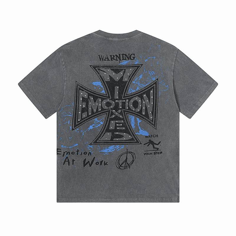 Remera Mixed Emotion Grey Friends